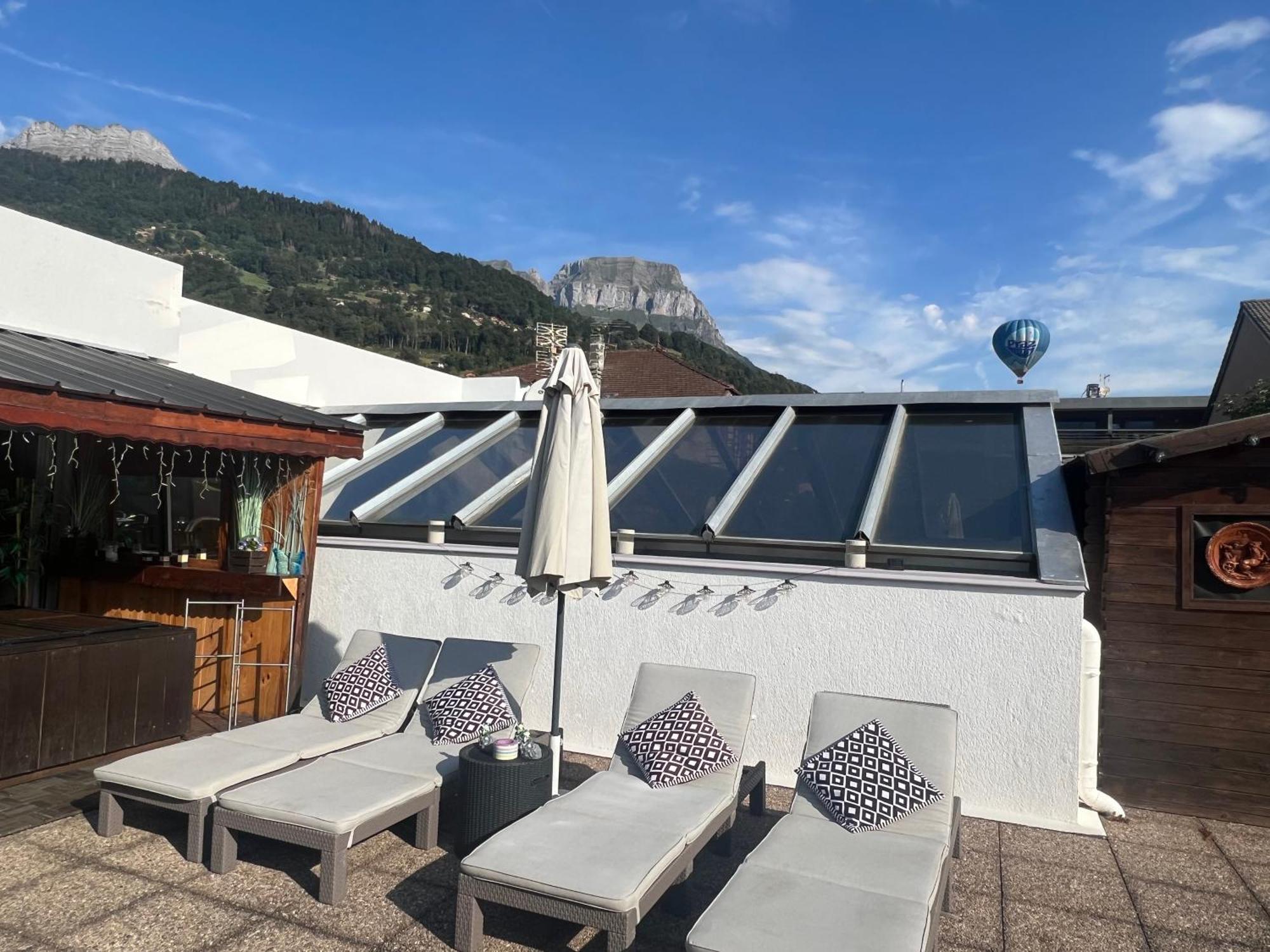 Rooftop 1 - Jacuzzi Prive Au Pied Du Monte-Blanco サランシュ エクステリア 写真