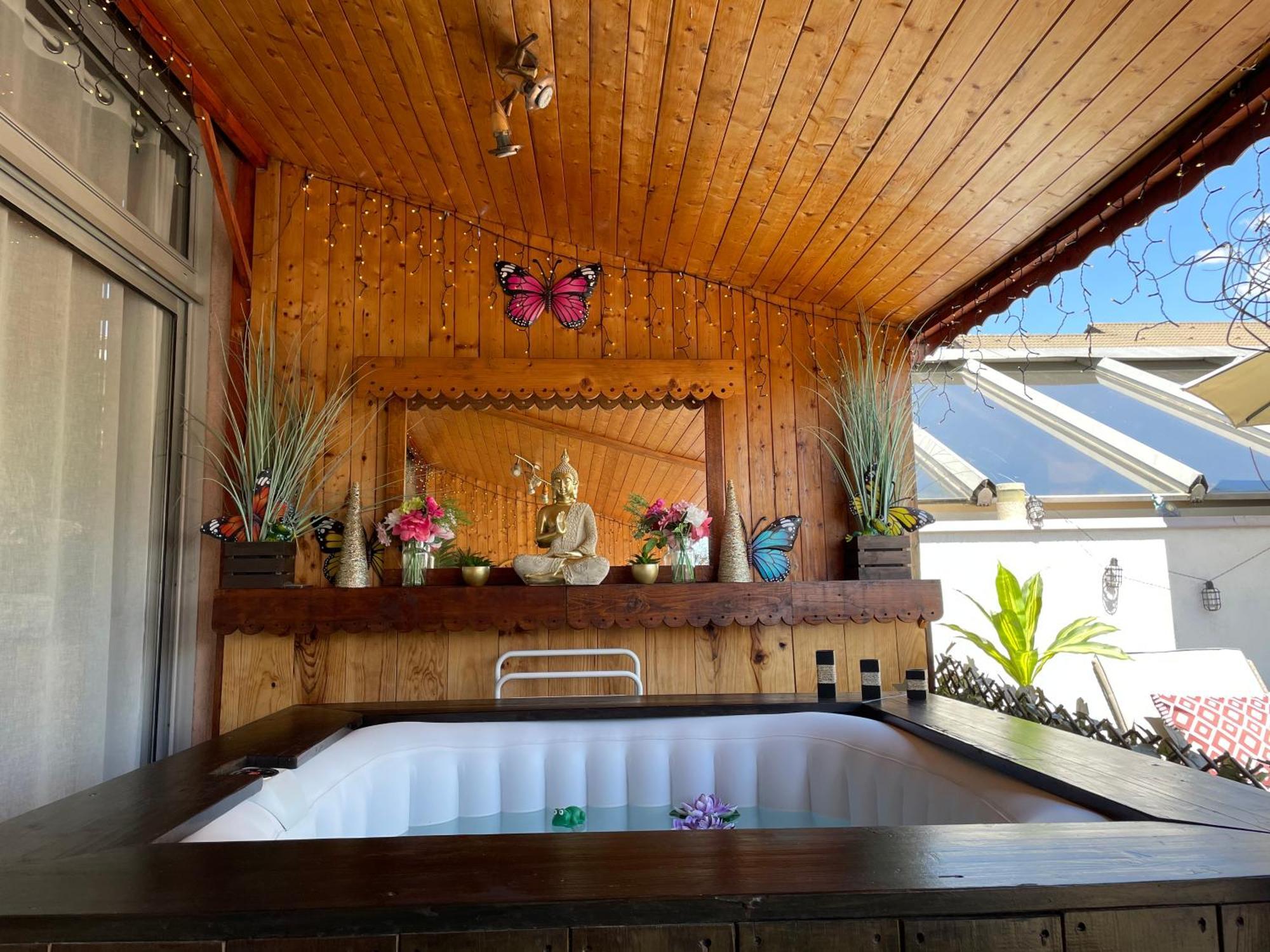 Rooftop 1 - Jacuzzi Prive Au Pied Du Monte-Blanco サランシュ エクステリア 写真