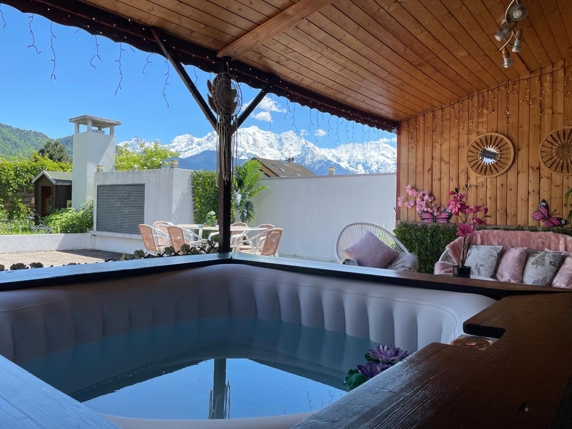 Rooftop 1 - Jacuzzi Prive Au Pied Du Monte-Blanco サランシュ エクステリア 写真